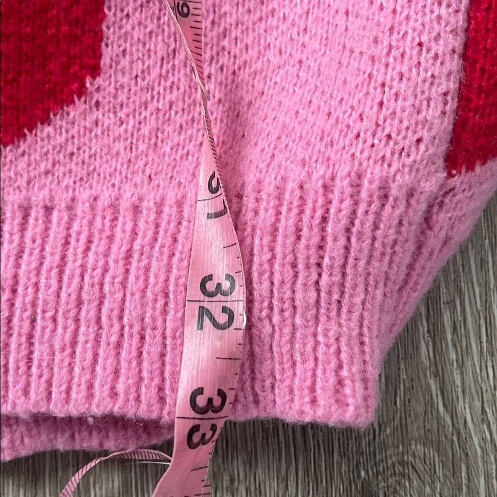 BiBi Pink and red heart Knit Sweater thick cardigan size xl Valentine’s Day love - Picture 7 of 7